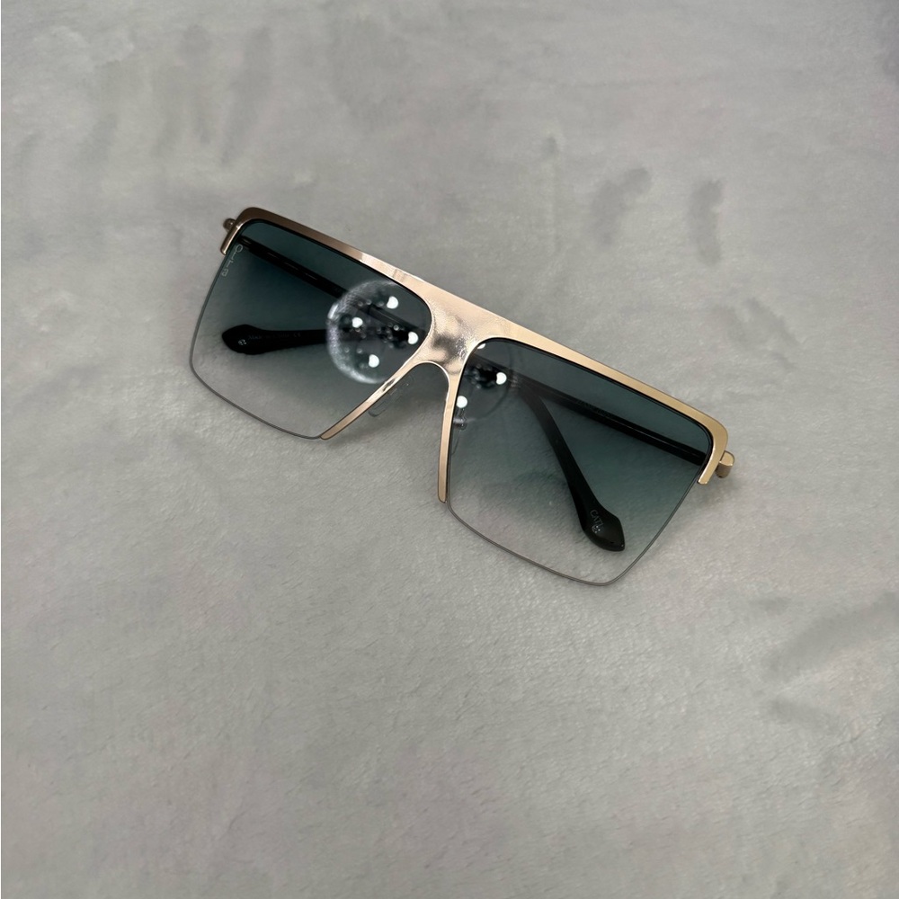 🌸Otra Hampton Blue sunglasses (gold and teal)